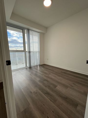 For Lease - 8 Interchange Way Unit# 2211, Vaughan, Ontario - Photo 4