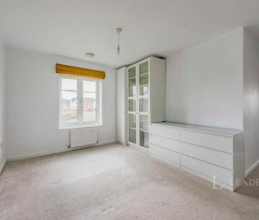 Woolf House, Somerley Drive, Crawley, West Sussex, RH10 - Photo 3