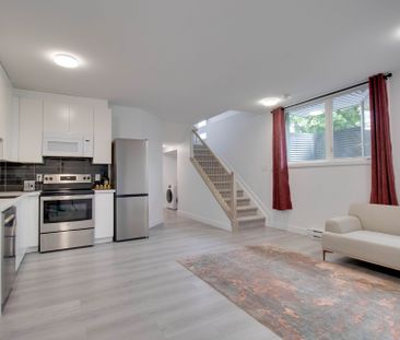 For Lease - 135 B Duford Street Unit# B, Vanier and Kingsview Park,... - Photo 5