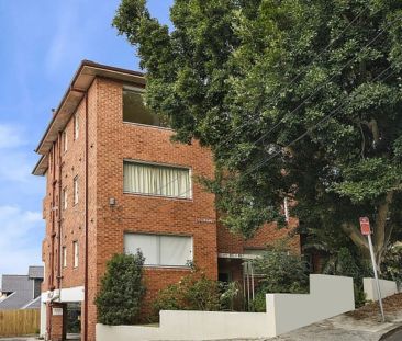 Studio in the perfect location - Photo 5