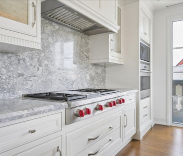 For Lease - 300 Randall Street Unit# 211, Oakville, Ontario - Photo 5