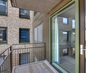 Appartement te huur: Bert Haanstrakade 568 1087 HJ Amsterdam - Photo 2