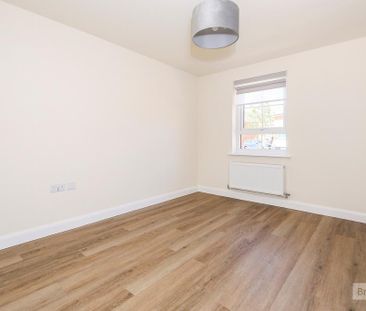 2 bedroom property to rent - Photo 2