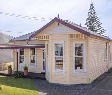 Home in the heart of Gonville - Photo 4