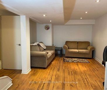 For Lease - 3158 Mccarron Crescent, Mississauga, Ontario - Photo 3