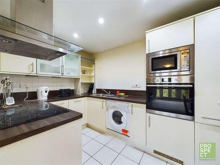 Luscinia View, Napier Road, Reading, Berkshire, RG1 - Photo 3