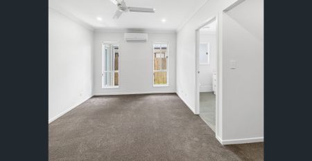 42 Howe Cct, Logan Reserve, Qld 4133 - Photo 2