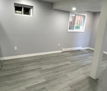 For Lease - 62 Greenboro Crescent Unit# B, Hunt Club - South Keys a... - Photo 2