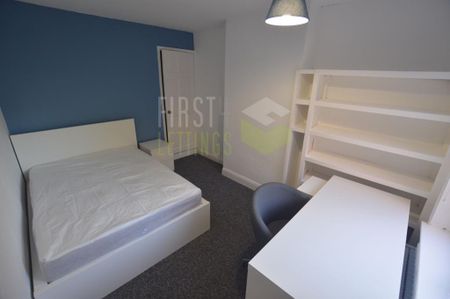 3 bedroom terraced house to rent - Photo 5