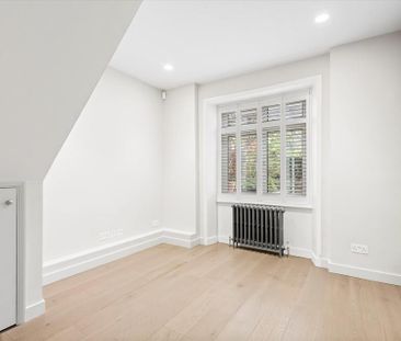 3 bedroom flat to rent - Photo 3