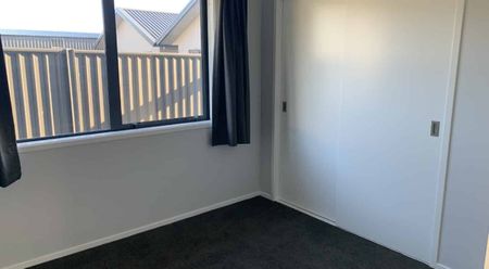 Gateway to Central - 2 bdr - $360 pw - Photo 2