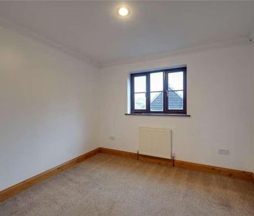 The Mallards, Lakenheath, Brandon, Suffolk, IP27 - Photo 5