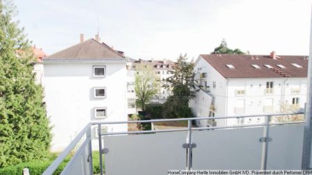 *** Charmant und modern möbliert in tollem Neubau mit Dachterrasse und wunderschönem Rundumblick für 3-12 Monate in der Wiehre, Freiburg - Foto 5