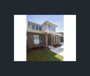 2/31 Booth Street, Golden Square, Vic 3555 - Photo 1