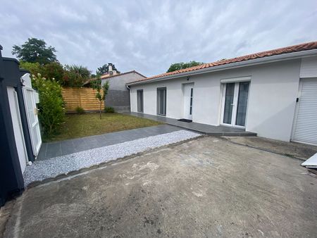 House - Photo 3