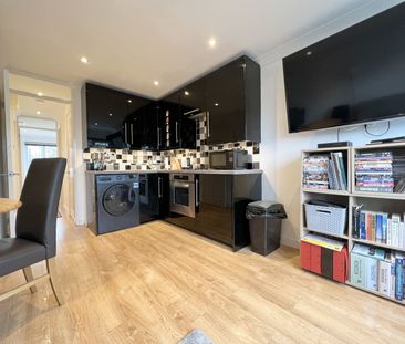 1 bedroom apartment to rent - Photo 4