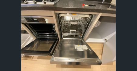 NEW high lvl with beautiful view, Next to Metro, Shopping Center and Uni,Business Park - Photo 5