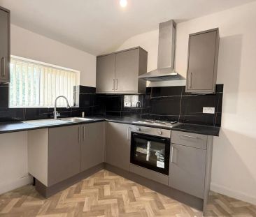 Halesowen Road, Halesowen - Photo 1