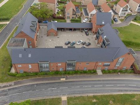 Harry Lemon Court, Beaulieu Park, Cm, CM1 - Photo 2