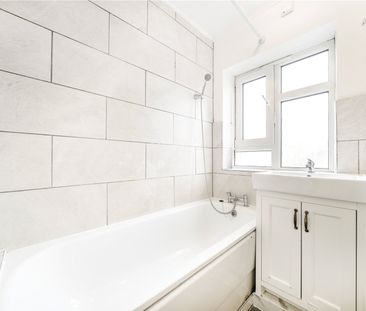 Brook Lane, London, SE3 8AS - Photo 2