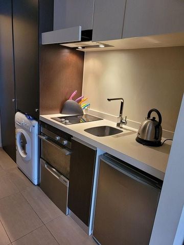 Fully furnished city fringe studio - Photo 2