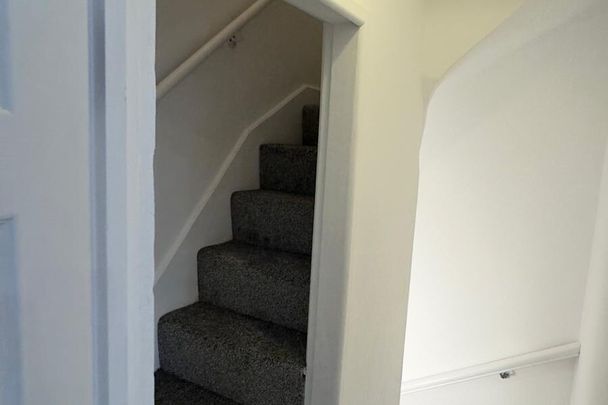 Gledhow Place, Sheepscar, Leeds, LS8 5EN - Photo 1