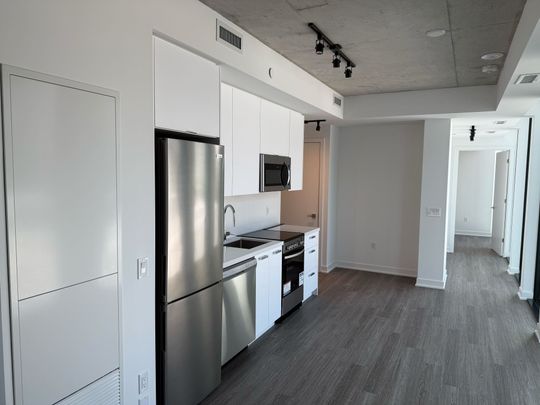 For Lease - 284 King Street Unit# 1305, Toronto, Ontario - Photo 1