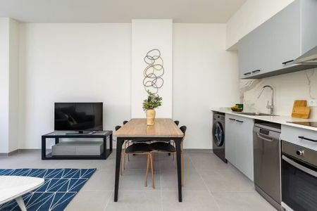 Carrer de Goya, Valencia, Valencian Community 46018 - Photo 5