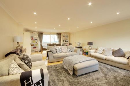 6 bedroom apartment to rent - Photo 4