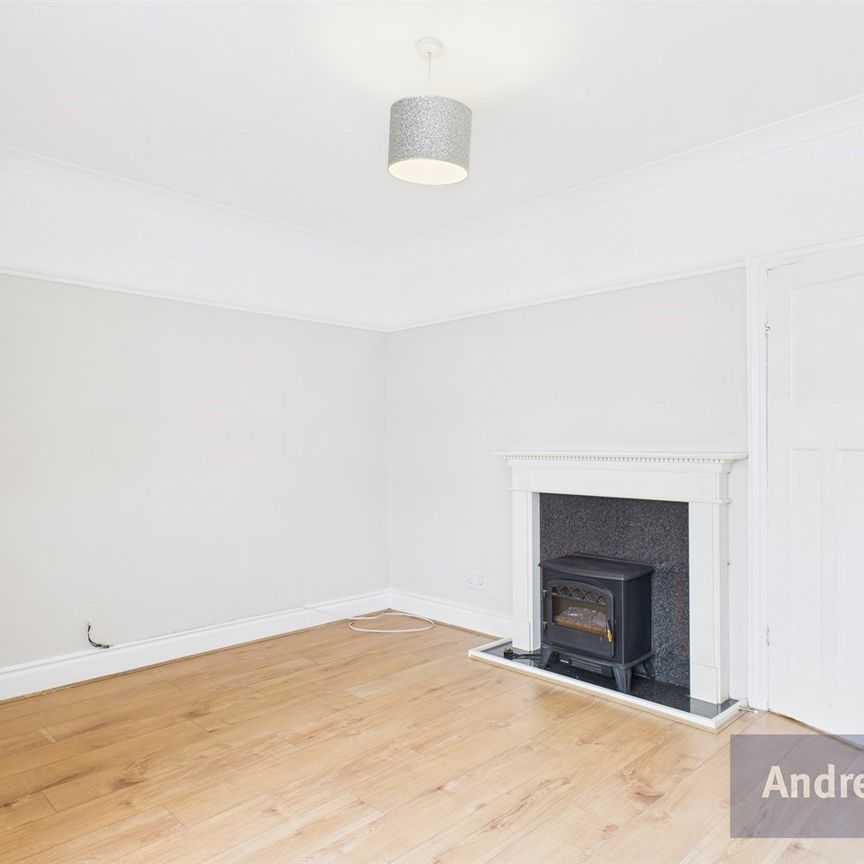 2 bed semi-detached house to rent in Bellfield Avenue, Fawdon, NE3 - Photo 1