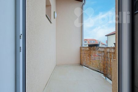 Pronájem bytu 1+kk (30 m²) s lodžií v Přezleticích - Photo 4