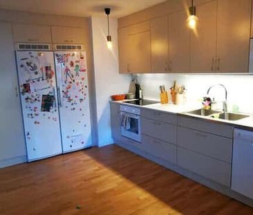 Kabelverksgatan, Älvsjö - Photo 4