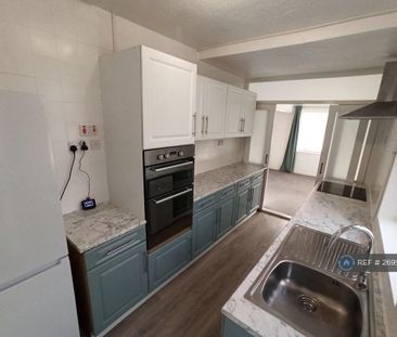 3 bedroom bungalow to rent - Photo 3