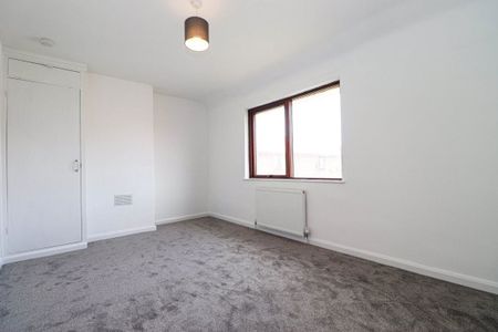 Terraced House in Well Bank Place, Carlisle - Photo 5