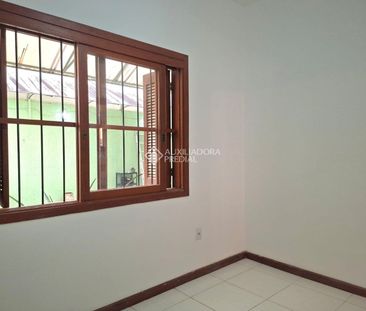 Casa com 3 quartos e 117m² para alugar em Hípica, Porto Alegre. - Photo 2