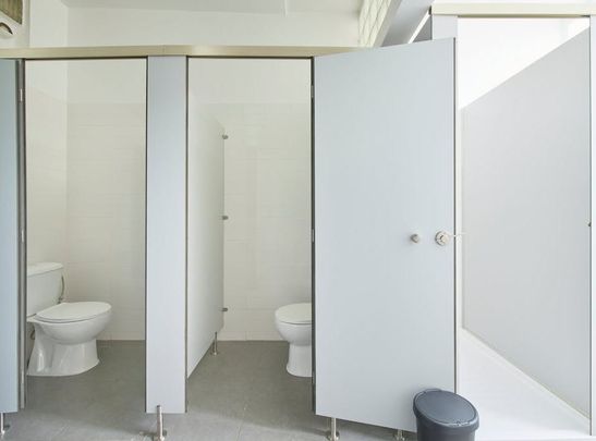 Rua Alexandre Herculano, Lisbon, Lisbon 1150-005 - Photo 1