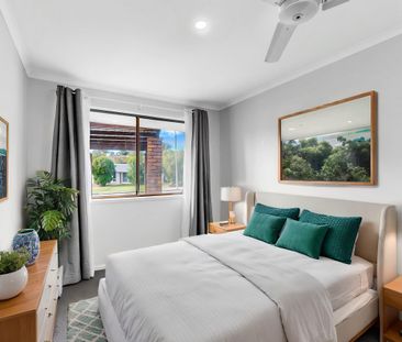 Freshly Renovated Home in Westlake - Photo 4