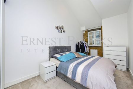 Sail Loft Court, 10 Clyde Square, E14 7TA - Photo 2