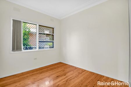 55 Wattle Avenue, North St Marys, NSW 2760 - Photo 5