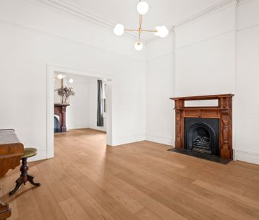 Timeless Charm Meets Modern Living in the Heart of Caulfield South - Photo 2