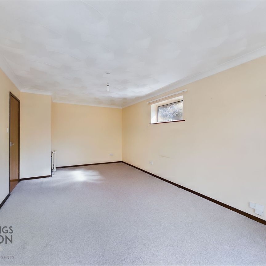 Sunny Grove, Costessey, Norwich - Photo 1