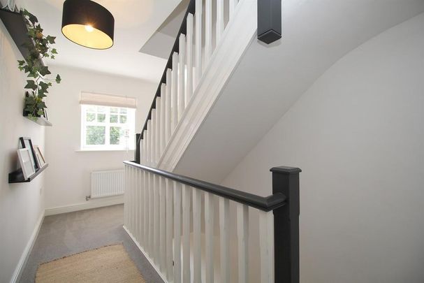 3 bedroom terraced house to rent - Photo 1