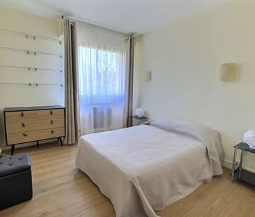 Location Appartement 2 pièces 47m² - Photo 4