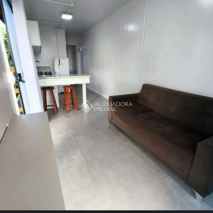 Apartamento com 1 quarto e 41m² para alugar em Rio Tavares, Florianópolis. - Photo 1