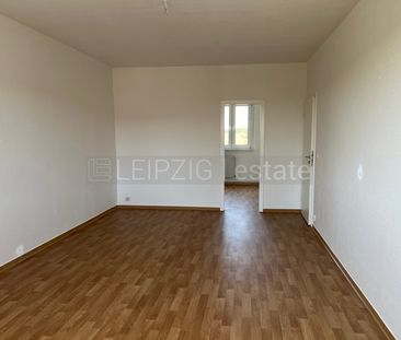 renovierte 3-Raum-Wohnung, im 4. OG, mit Blk, Bad Wanne u. Fenster,... - Foto 1