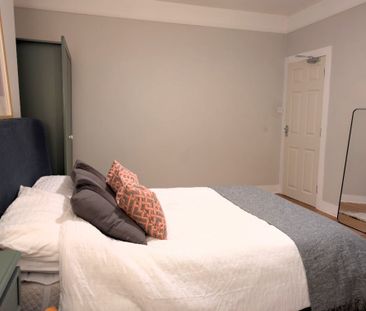 Room in a Shared Flat, Springbank Road, SE13 - Photo 1