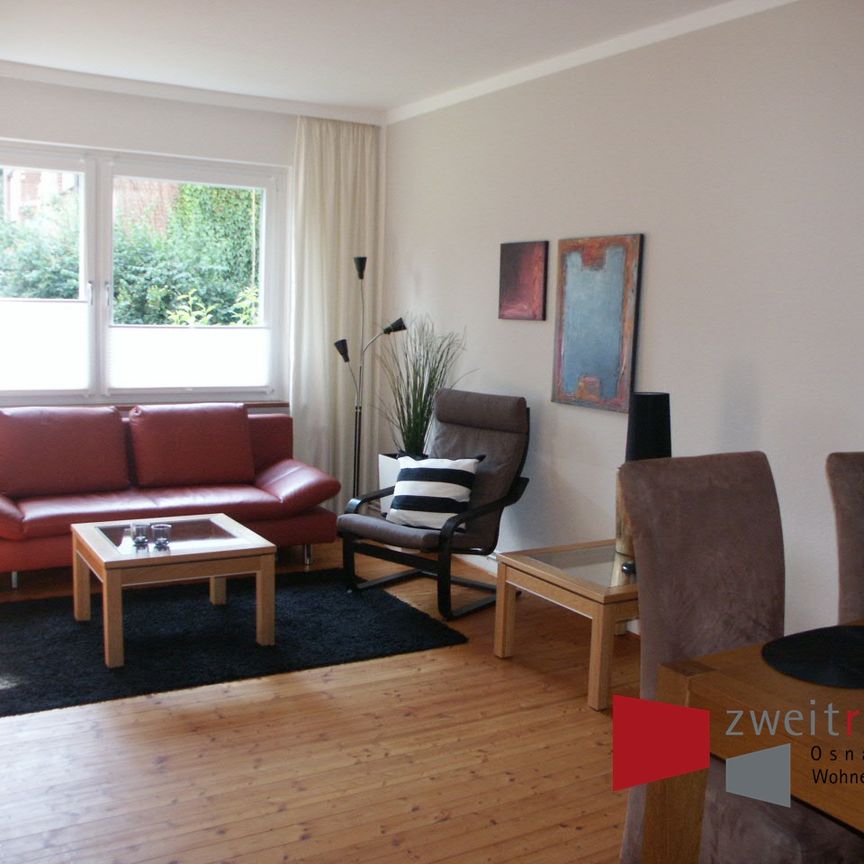 Wüste, ausgefallene 2 Zimmer Wohnung mit Balkon, fußnah zur Innenstadt. - Photo 1