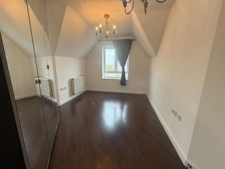 2 bedroom flat to rent - Photo 5