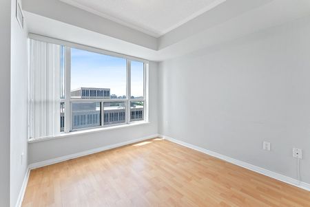 For Lease - 909 Bay Street Unit# 2002, Toronto, Ontario - Photo 4