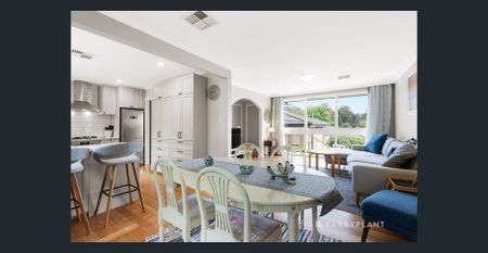 Charming 2-Bedroom Villa Unit in the Heart of Surrey Hills - Photo 3